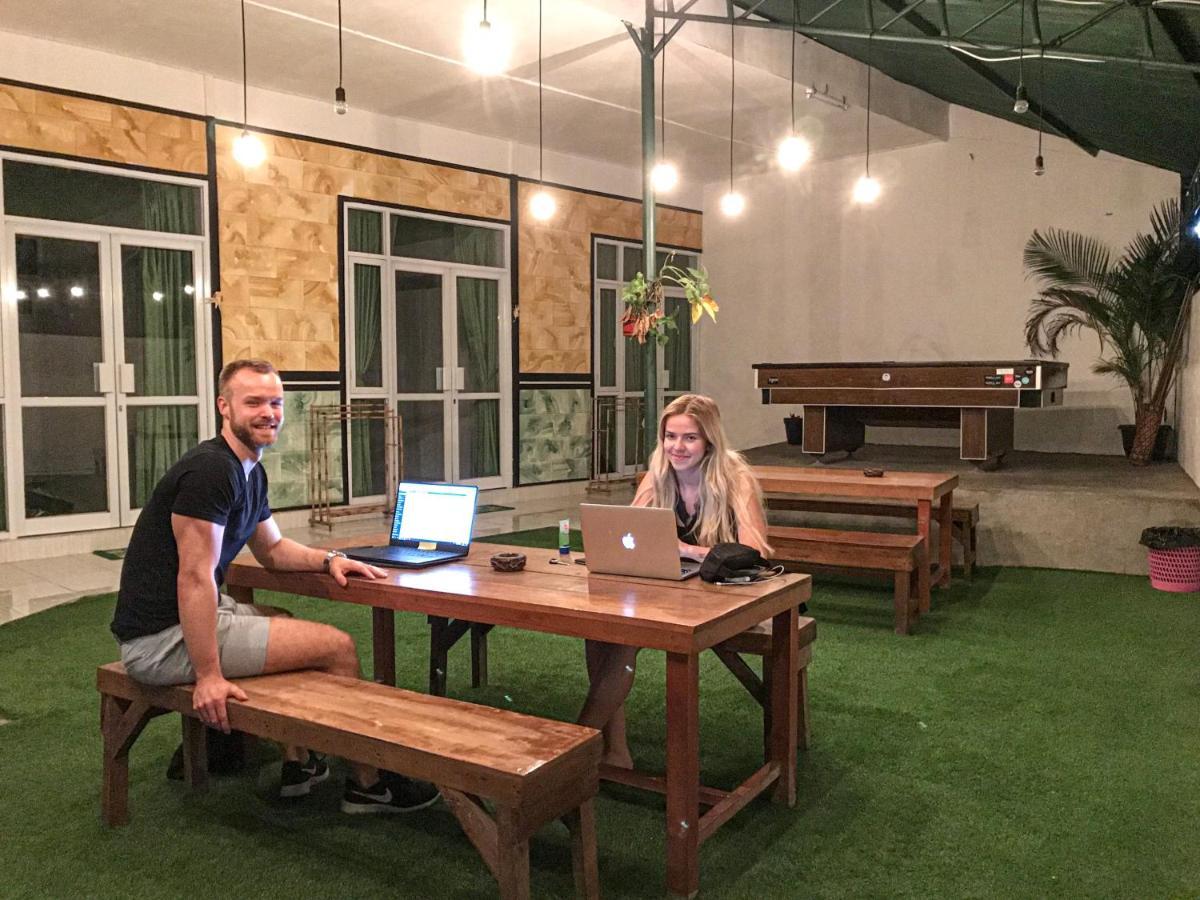 The Cheap & Cozy Canggu Εξωτερικό φωτογραφία